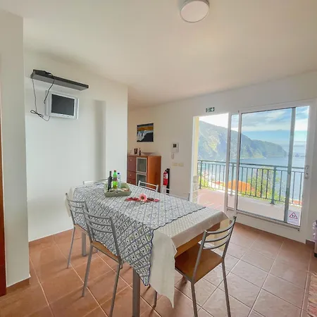 Holiday home Palheiro Do Farrobo *