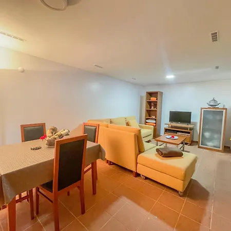 Holiday home Palheiro Do Farrobo *